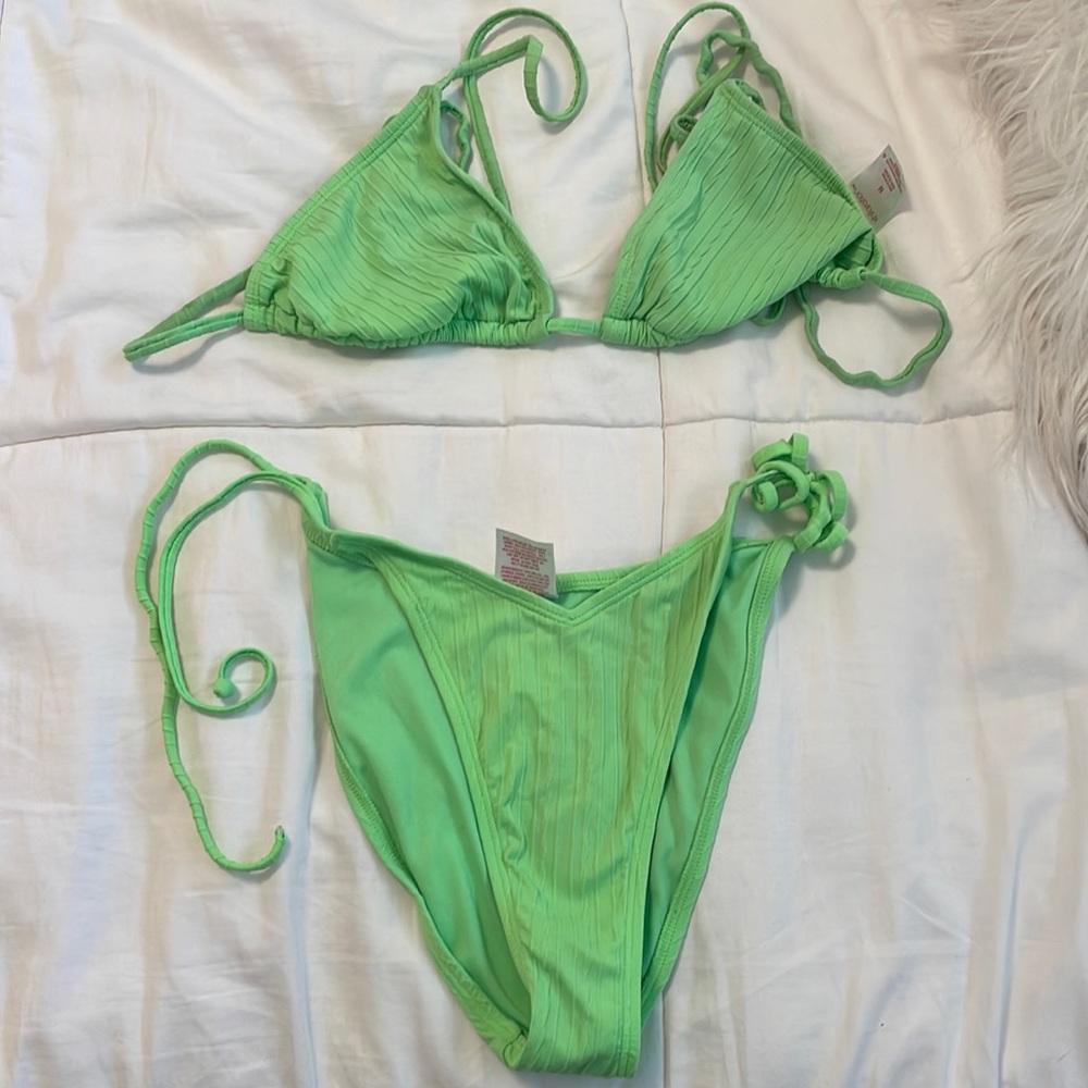 Bathing suit
